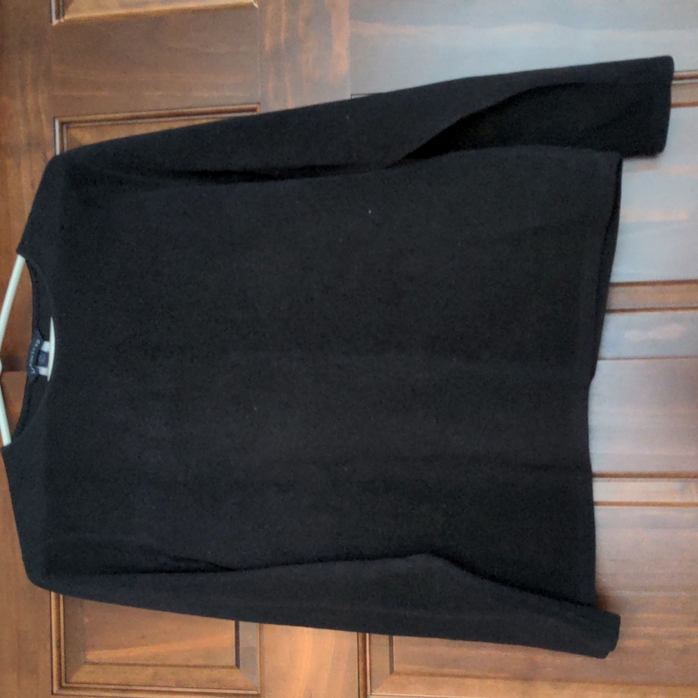 Lands End black fleece shirt, M